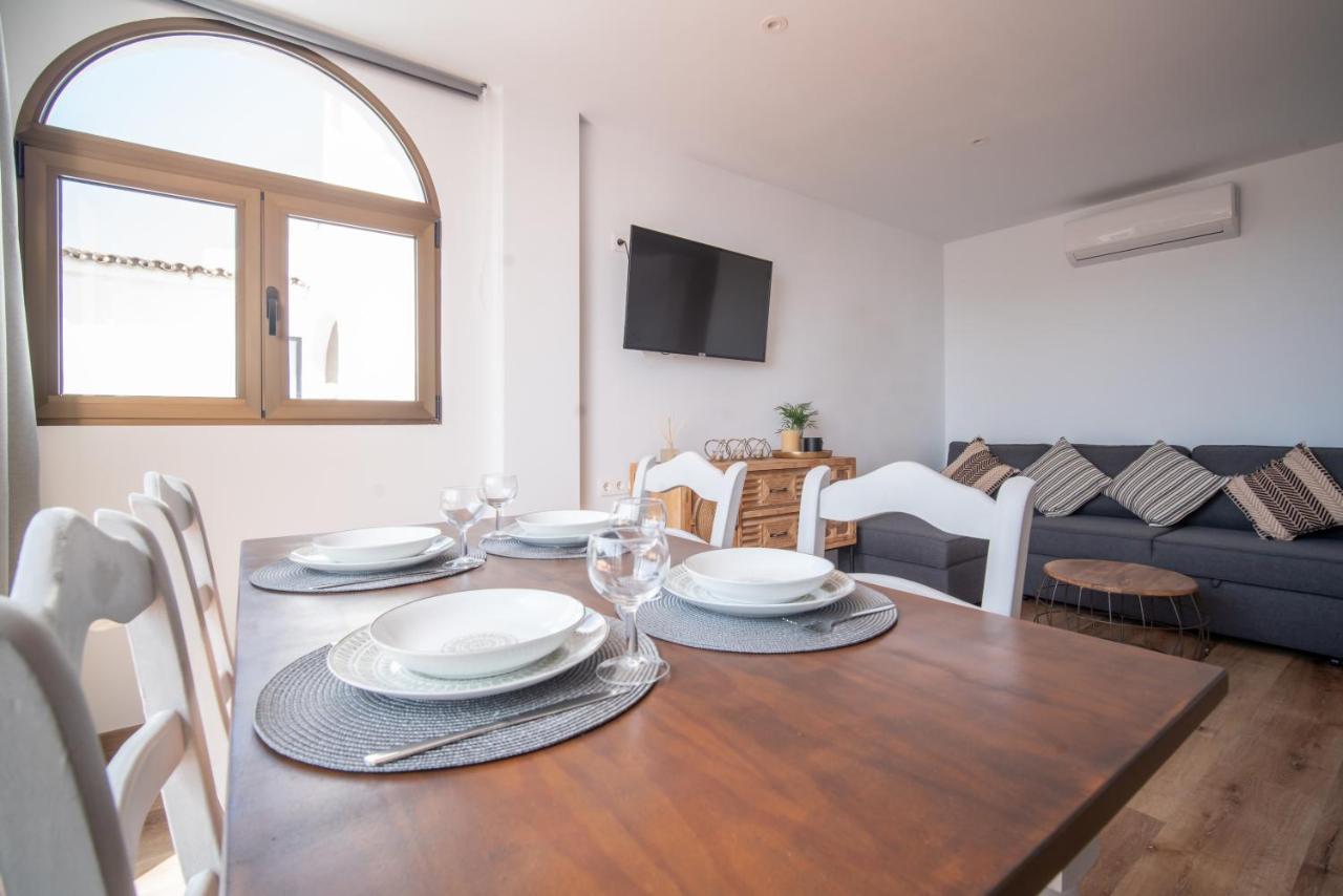 Freshly Renovated, Modern Penthouse Pueblo Evita! Бенальмадена Экстерьер фото